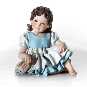 Statua in porcellana Emi di Sibania, edizione limitata dell'anno 2018.